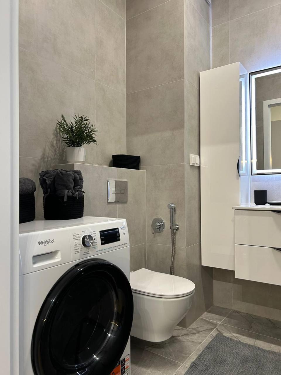 Warsaw Airport Apartment Dış mekan fotoğraf